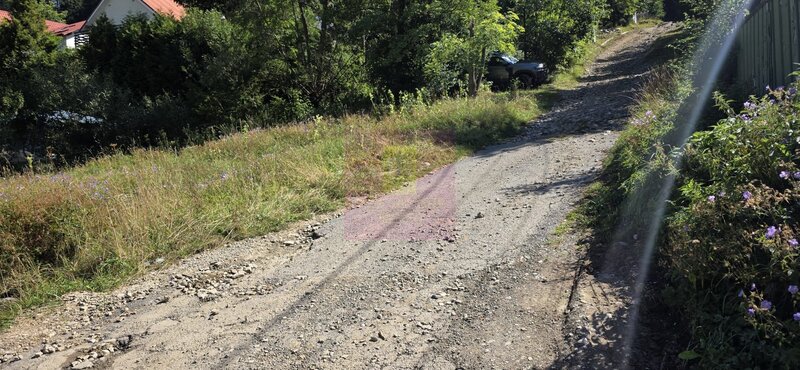 Teren intravilan 288 mp de vanzare in Busteni